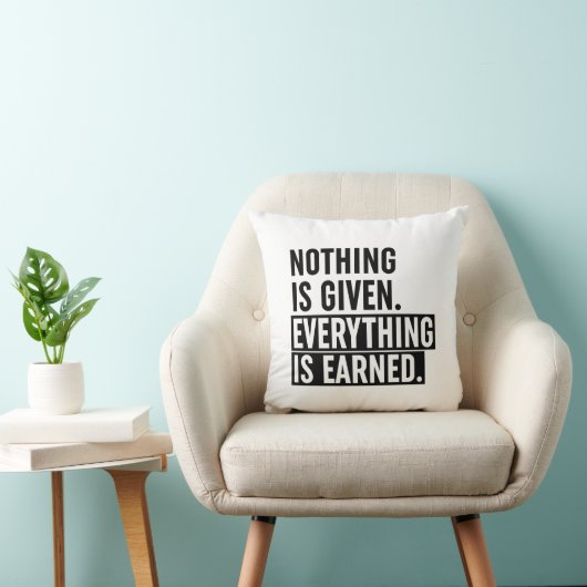 何も得与えたことは無い クッション (椅子)