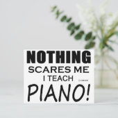 何も私のピアノを恐れない ポストカード (スタンド正面)