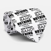 何も私の高校のバンドを怖がらせる ネクタイ (ロール)