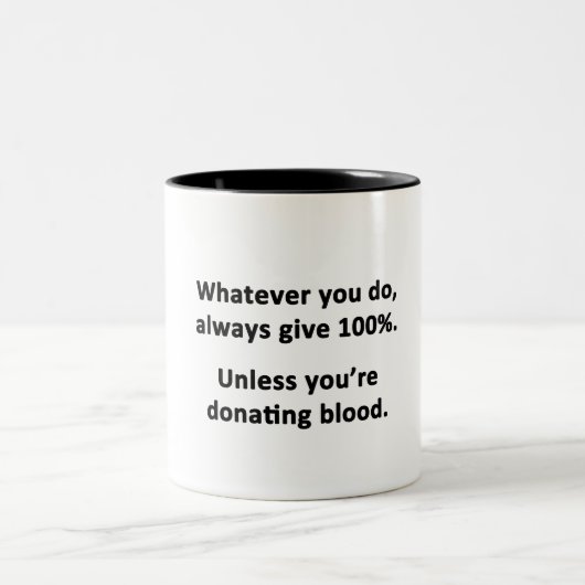 何をするにも100与え%だ ツートーンマグカップ (中央)