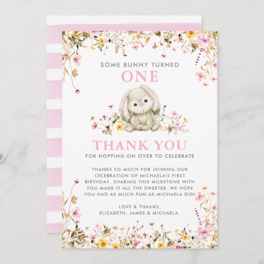 何人かのバニーがピンクの女の子の1歳の誕生日を飾った サンキューカード (正面/裏面)