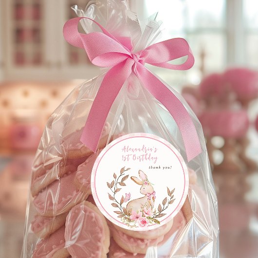 何人かのバニーがピンクの女の子を1つ回している ラウンドシール