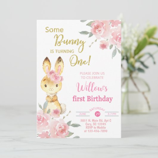 何人かのバニーが一人の女の子の誕生日の招待を回している 招待状 (スタンド正面)