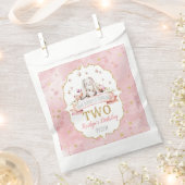 何人かのバニーが2歳の誕生日を迎える フェイバーバッグ (クリップ留めされた状態)