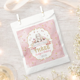 何人かのバニーが3歳の誕生日を迎える フェイバーバッグ