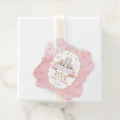 何人かのバニーが5誕生日を回っている フェイバータグ (インサイチュ)