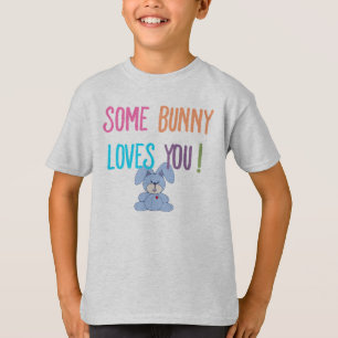 何人かのバニーはあなたを愛している子供のTシャツ Tシャツ