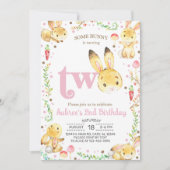 何人かのバニーは、女の子の2番目の誕生日の2回を回している。 招待状 (正面)