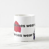 何人かの英雄の衣服岬 コーヒーマグカップ (中央)