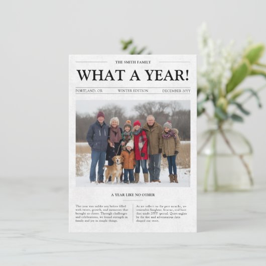 何A年新聞の家族ペットフォトクリスマス シーズンカード (スタンド正面)