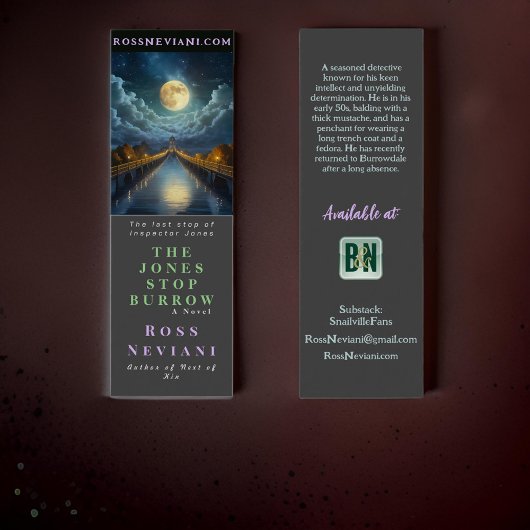 作家の宣伝用ダークグレーの謎