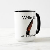 作家はそれを片手のコーヒーマグをする マグカップ (正面右)