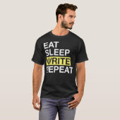 作家は食べる寝る書く繰り返す著者 Tシャツ (正面フル)