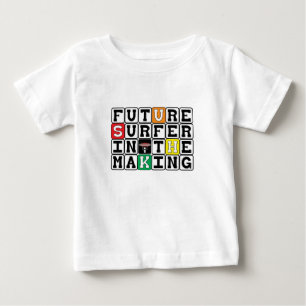 作成~のグラフィックのティーの未来のサーファー ベビーTシャツ