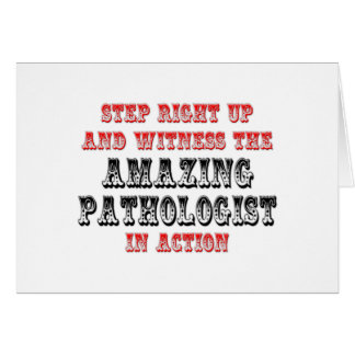 作用中の驚くべき病理医