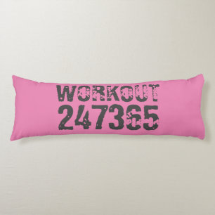 使い込まれたような風合いのWorkout 247365 ピンク ボディピロー