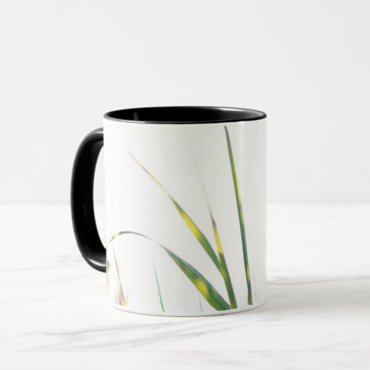 使徒行伝第17章28節は彼の中に住み、聖書の節を動かす マグカップ (正面左)