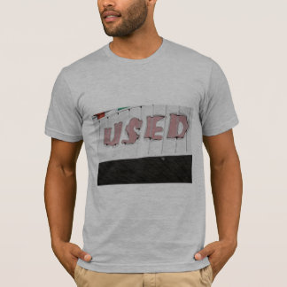 使用された伯爵夫人 Tシャツ