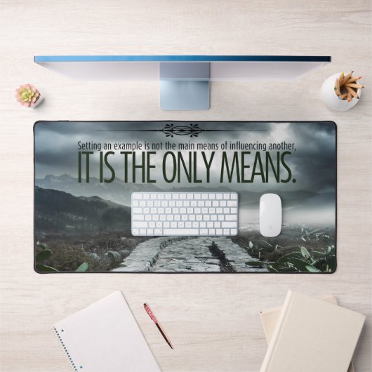 「例の設定」感動的引用文 デスクマット (オフィス1)