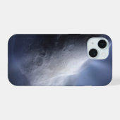 例示的にCometテンペルを閉じる。 iPhone 15ケース (裏面横)