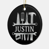 便利屋のためのツールモノグラム   セラミックオーナメント (左)