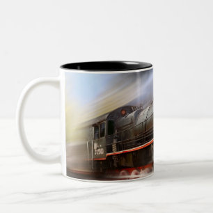 促進の列車のコーヒー・マグ ツートーンマグカップ