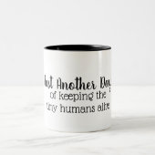 保の小さな人間が生きている二枚舌 ツートーンマグカップ (中央)