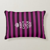 保パーソナライズされたCALMとホットピンクのテキスト アクセントクッション (正面)