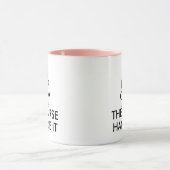 保冷静に、ナースに持たせる マグカップ (中央)