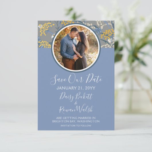 保存ザデイトボタニカルデイジーフローライエロー&ネイビー 招待状 (スタンド正面)