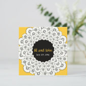 保存日付のお知らせ 黄色の花 招待状 (スタンド正面)
