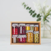 保存食品を含む多くのガラスボトル ポストカード (スタンド正面)