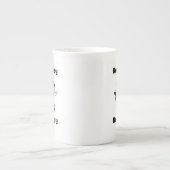 保忙しBee Cartoonで幸せ忙しにやる気を起こさせるなる ボーンチャイナマグカップ (正面)