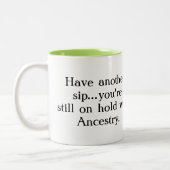 保留の状態で家系のツートーンマグと ツートーンマグカップ (左)