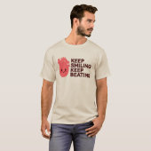 保笑い保笑い – かわいい幸せハートDesi Tシャツ (正面フル)