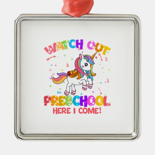 保育園の様子を見来る メタルオーナメント (正面)