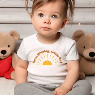 保輝く小さん かわいいイエローサンシャイン トドラーTシャツ