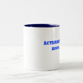 保険計理人か職業または専門職の石のマグ ツートーンマグカップ (中央)