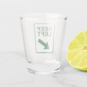 保離れ矢印ショットガラス – 方向デザイン ショットグラス (裏面)