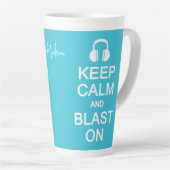 保Calm & Blast On名前をカスタムする&カラー カフェラテマグ (右アングル)