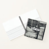 保Out Locked Gate Sketch Diary ノートブック (内部)