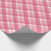 信じられないような赤とピンクのチェック柄 ラッピングペーパー (角)