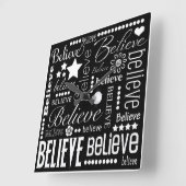 信じる ワード アート テキスト デザイン スクエア壁時計 (傾斜)