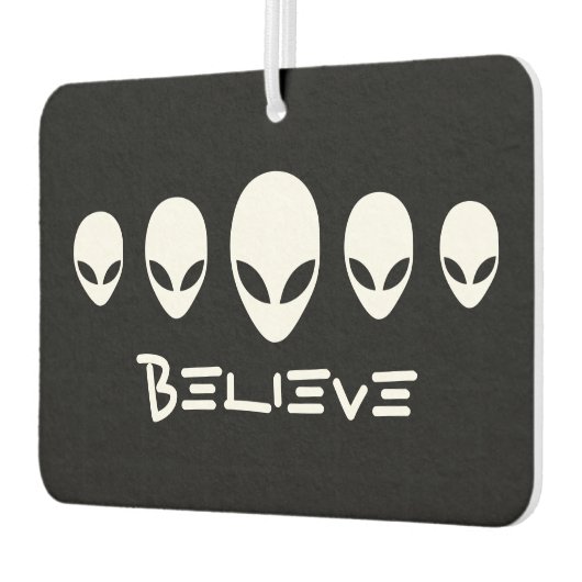 信じエイリアン カーエアーフレッシュナー (左)