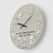 信じ小さい男の子および時計への時間 ラージ壁時計 (傾斜)