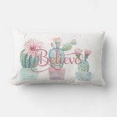 信じ引用文グリーンサボティピンク多肉花 ランバークッション (正面)