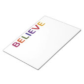 信じ数々の色の ノートパッド (アングル)