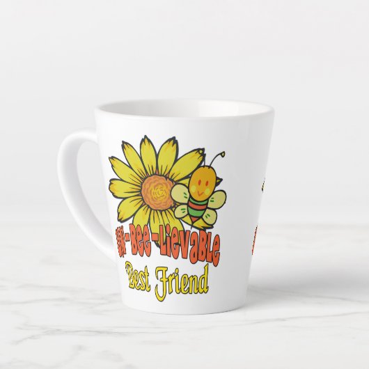 信じ難い最高の友人のヒマワリとミツバチ カフェラテマグ (左アングル)