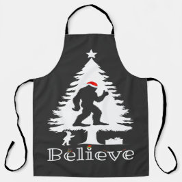 信じBigfoot Cryptozoology Christmas Tree エプロン