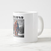 信カラフル信者のユーモアのある大足引用文 ジャンボコーヒーマグカップ (正面右)